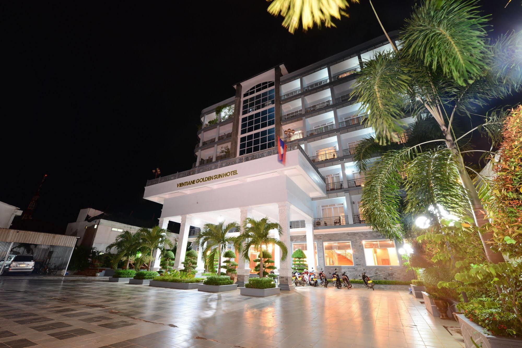 Vientiane Golden Sun Hotel Екстер'єр фото