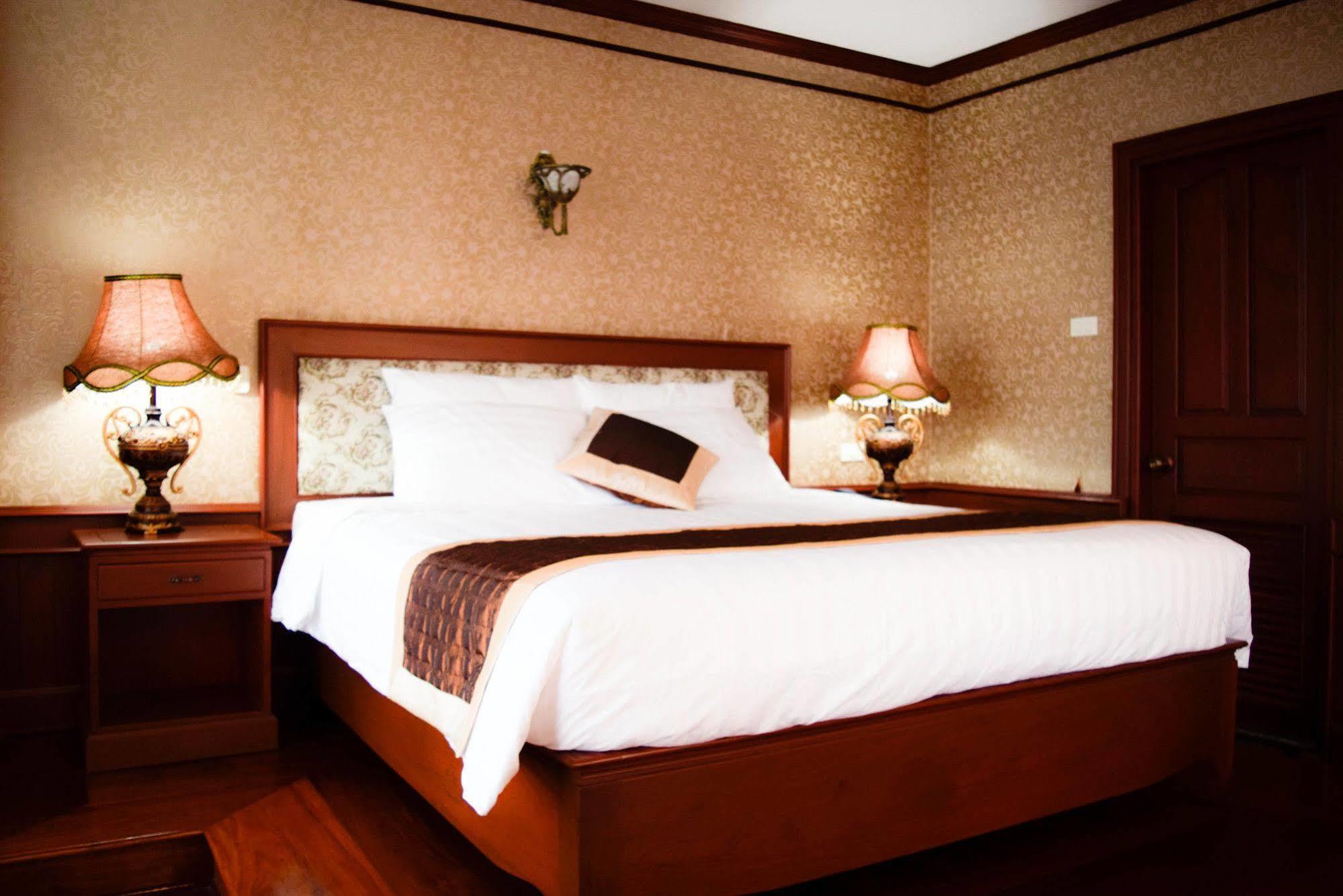 Vientiane Golden Sun Hotel Екстер'єр фото