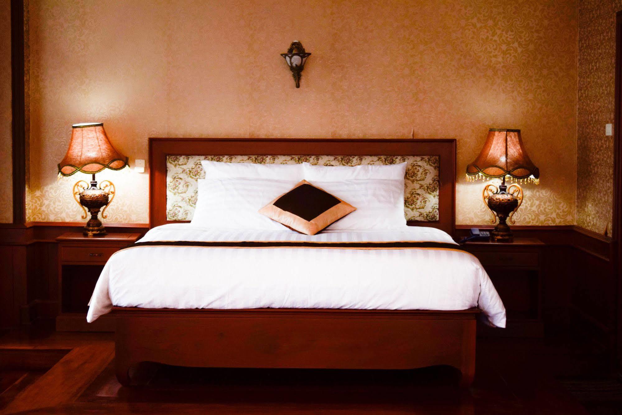 Vientiane Golden Sun Hotel Екстер'єр фото